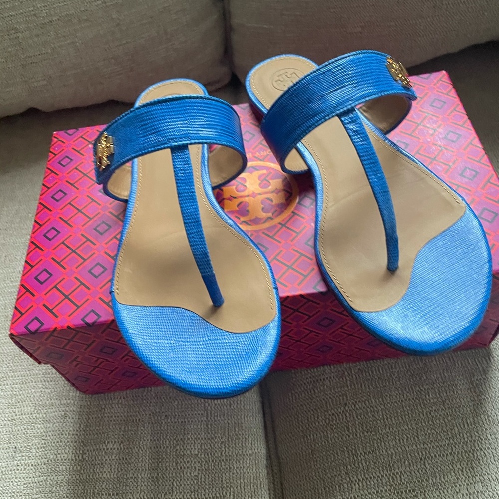Tory Burch Kira thong sandal